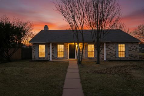 501 Justice Street Cedar Hill TX 75104