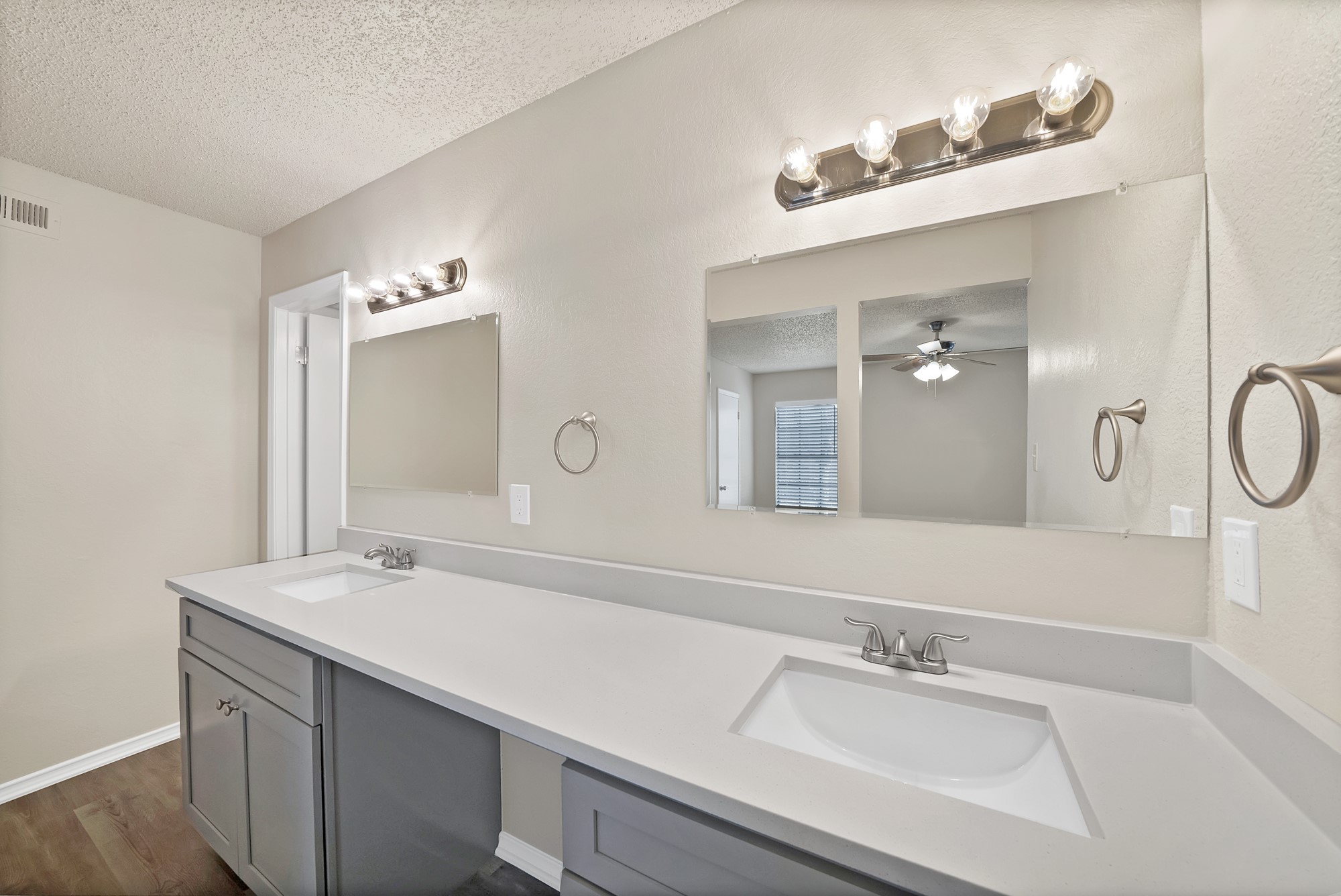 501 Justice Street Cedar Hill TX 75104