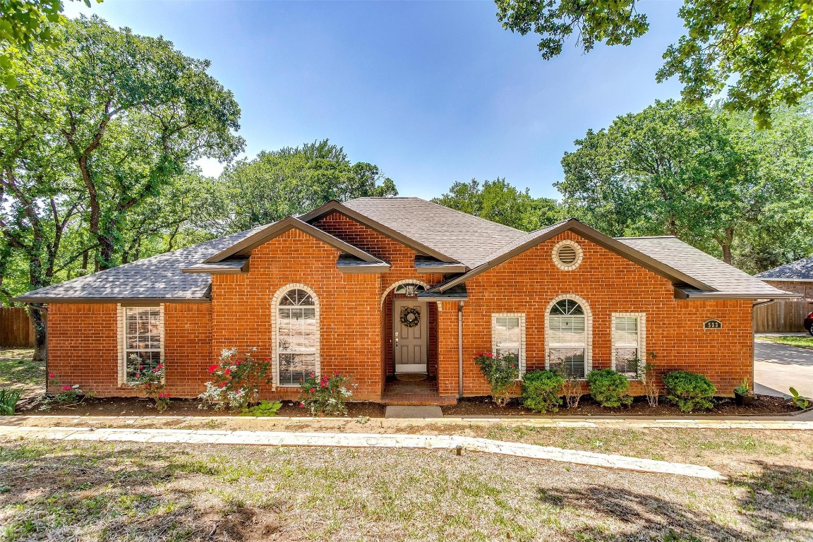 533 Shady Oaks Trail Burleson TX 76028