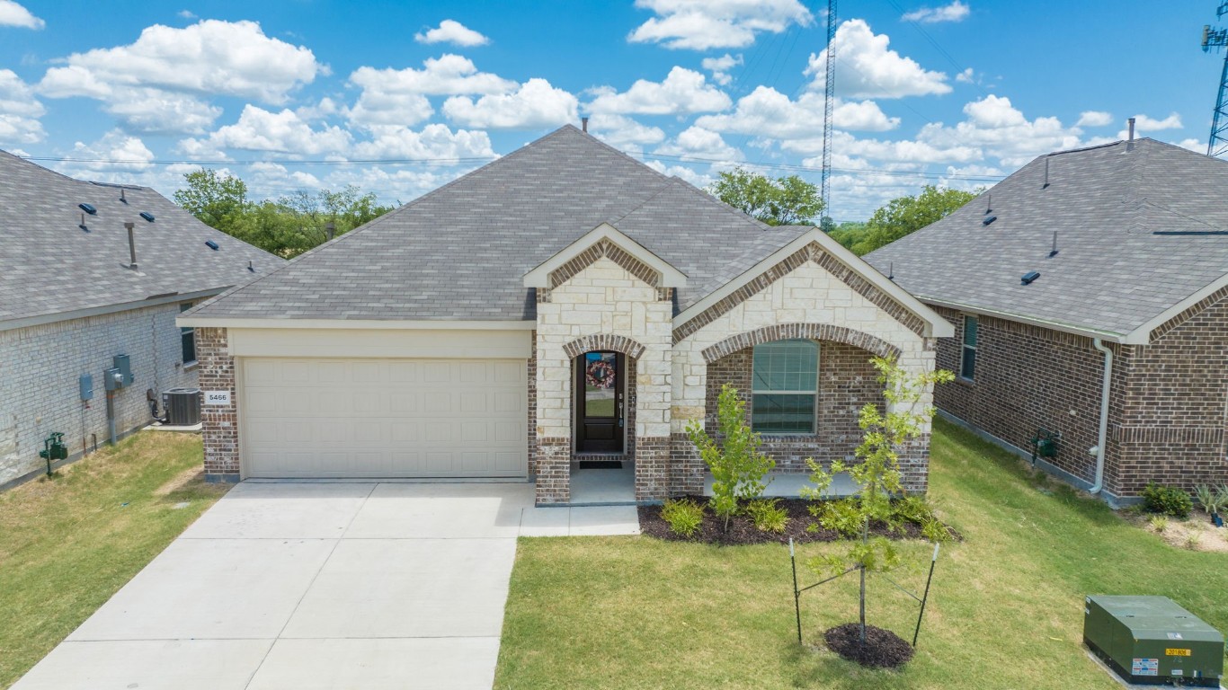 5466 Montrose Drive Forney TX 75126