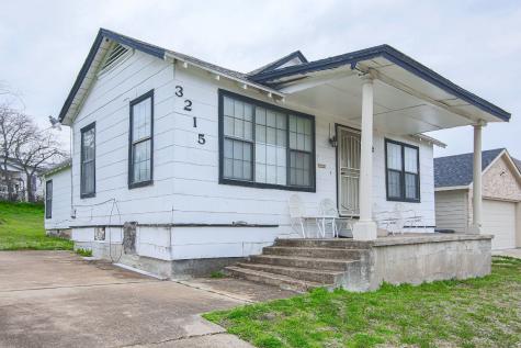 3215 Loving Avenue Fort Worth TX 76106