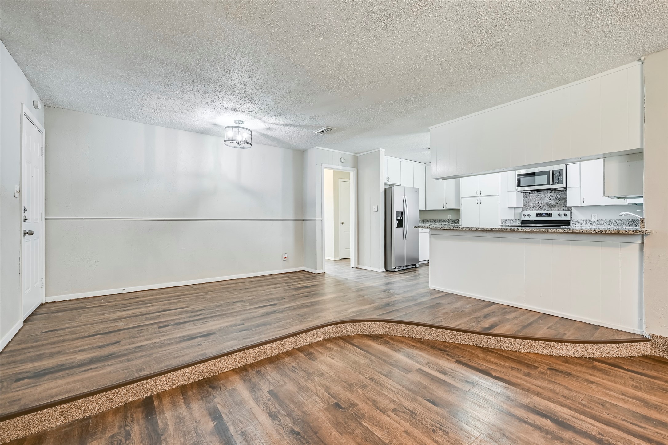108 S Beverly Street Crowley TX 76036