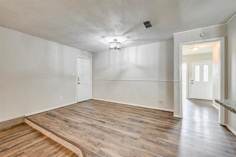 108 S Beverly Street Crowley TX 76036