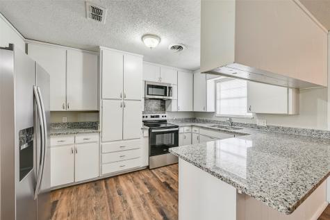 108 S Beverly Street Crowley TX 76036
