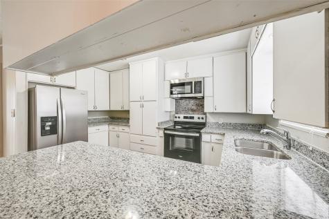 108 S Beverly Street Crowley TX 76036