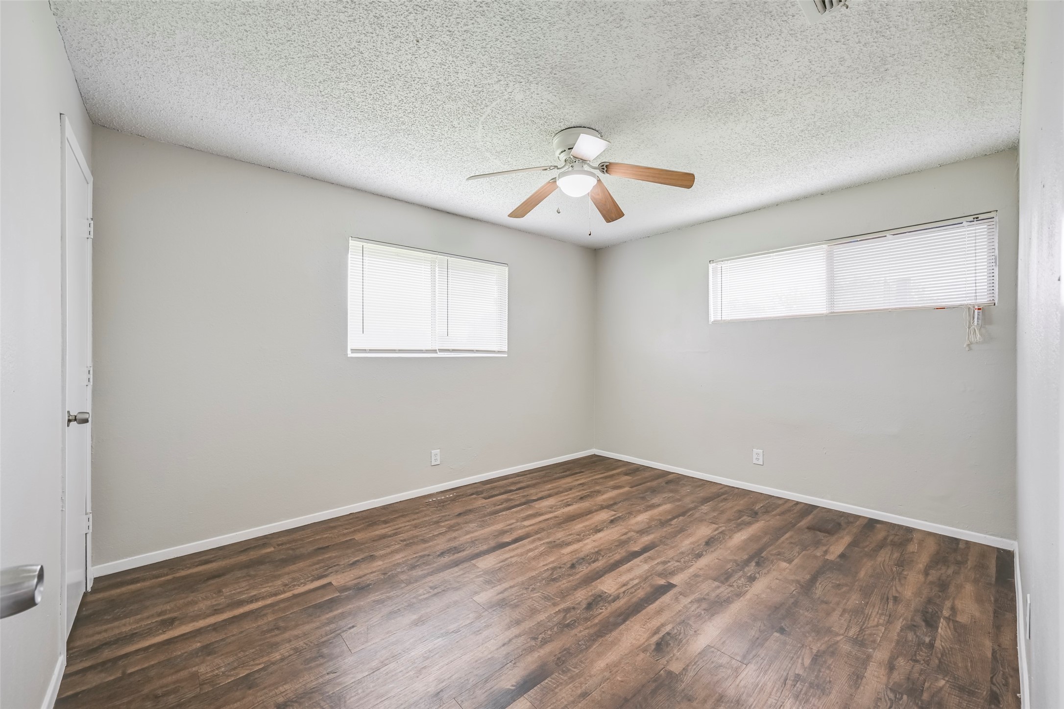 108 S Beverly Street Crowley TX 76036