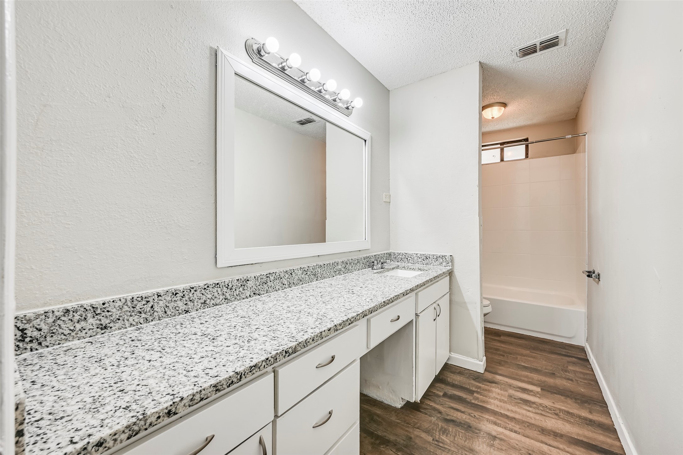 108 S Beverly Street Crowley TX 76036