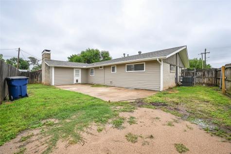 108 S Beverly Street Crowley TX 76036