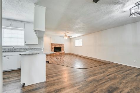 108 S Beverly Street Crowley TX 76036