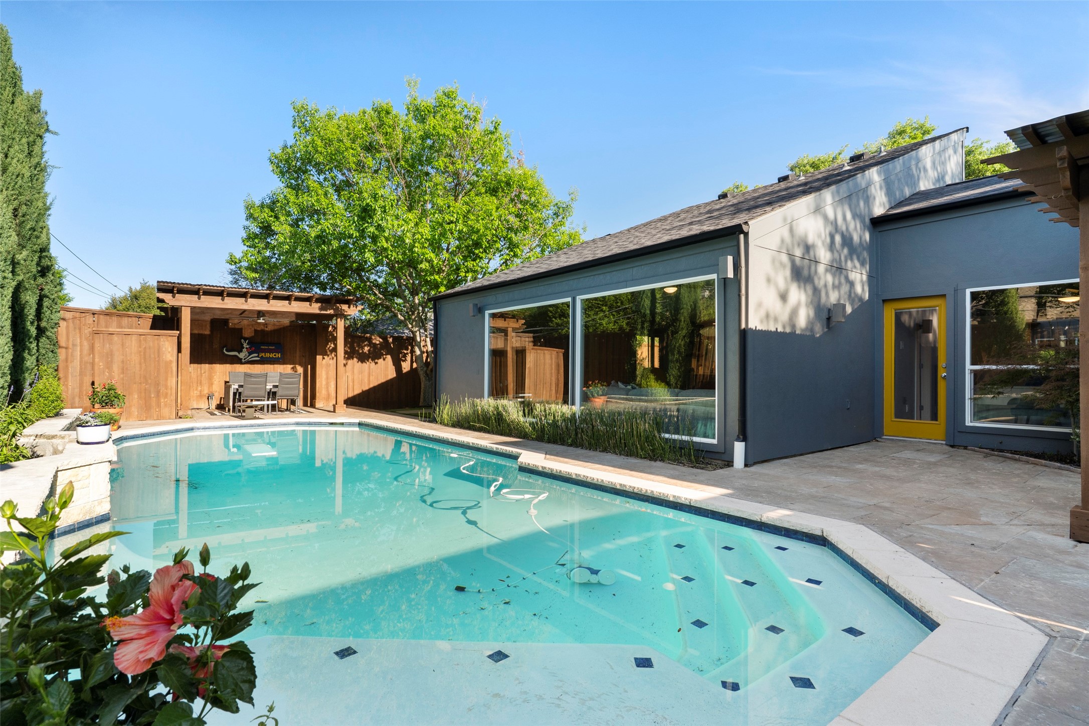 6205 Warm Mist Lane Dallas TX 75248