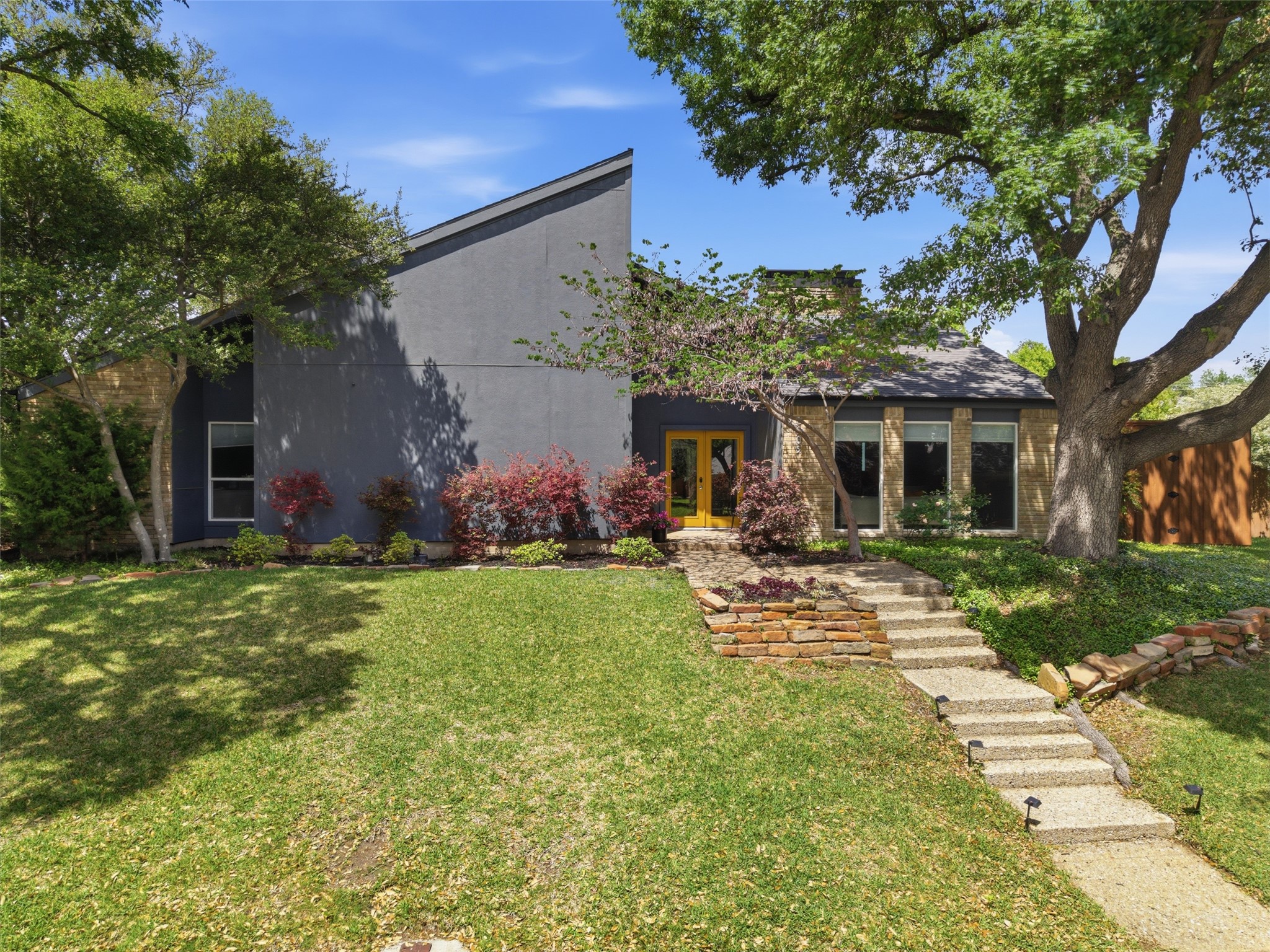 6205 Warm Mist Lane Dallas TX 75248