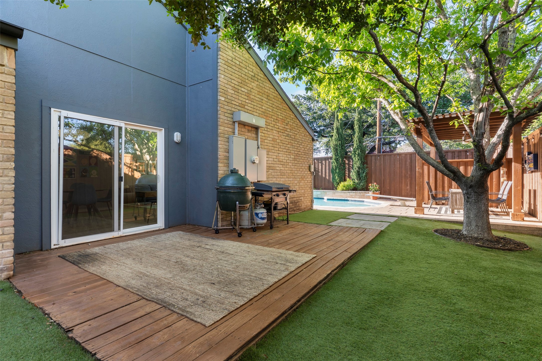 6205 Warm Mist Lane Dallas TX 75248
