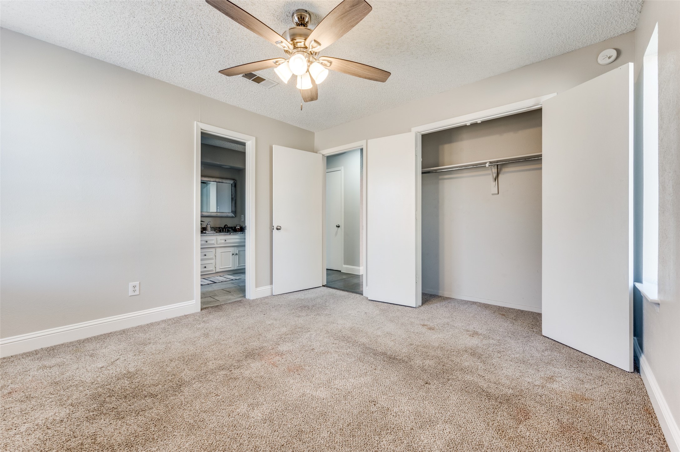 3808 E Runge Court E Irving TX 75038