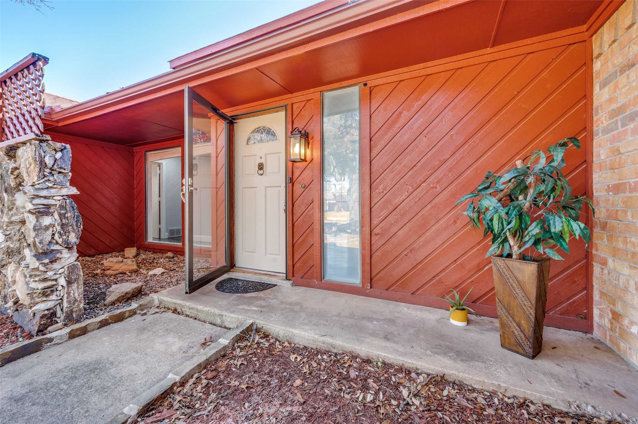 3808 E Runge Court E Irving TX 75038