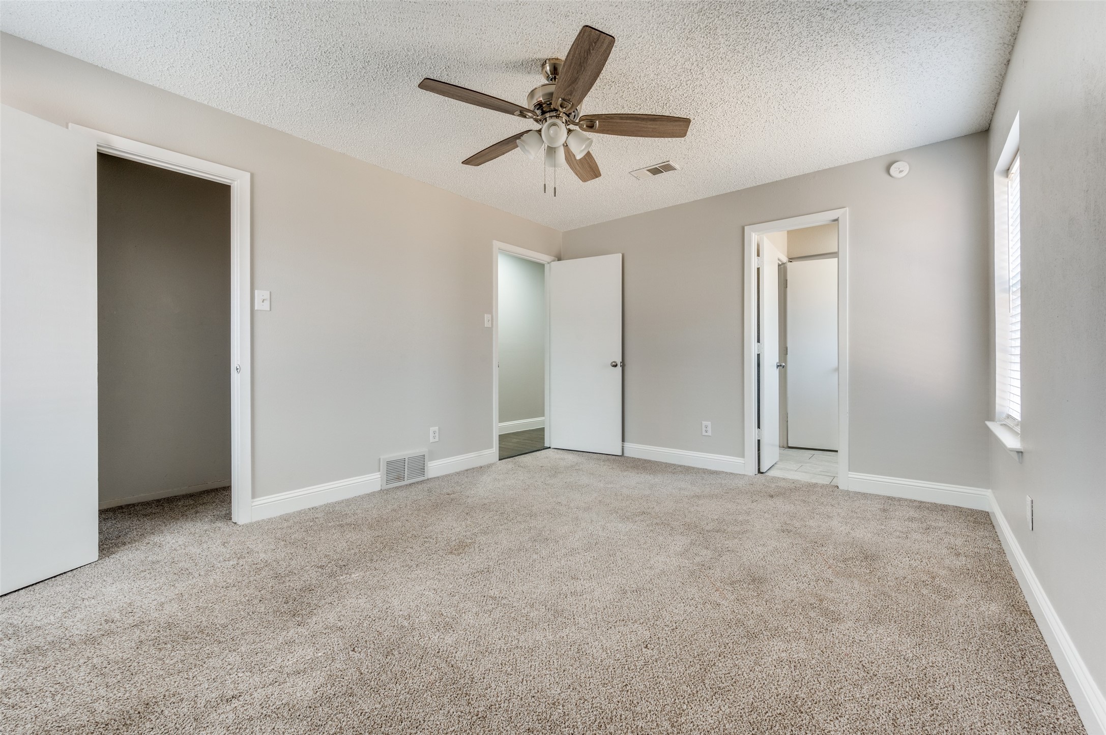 3808 E Runge Court E Irving TX 75038