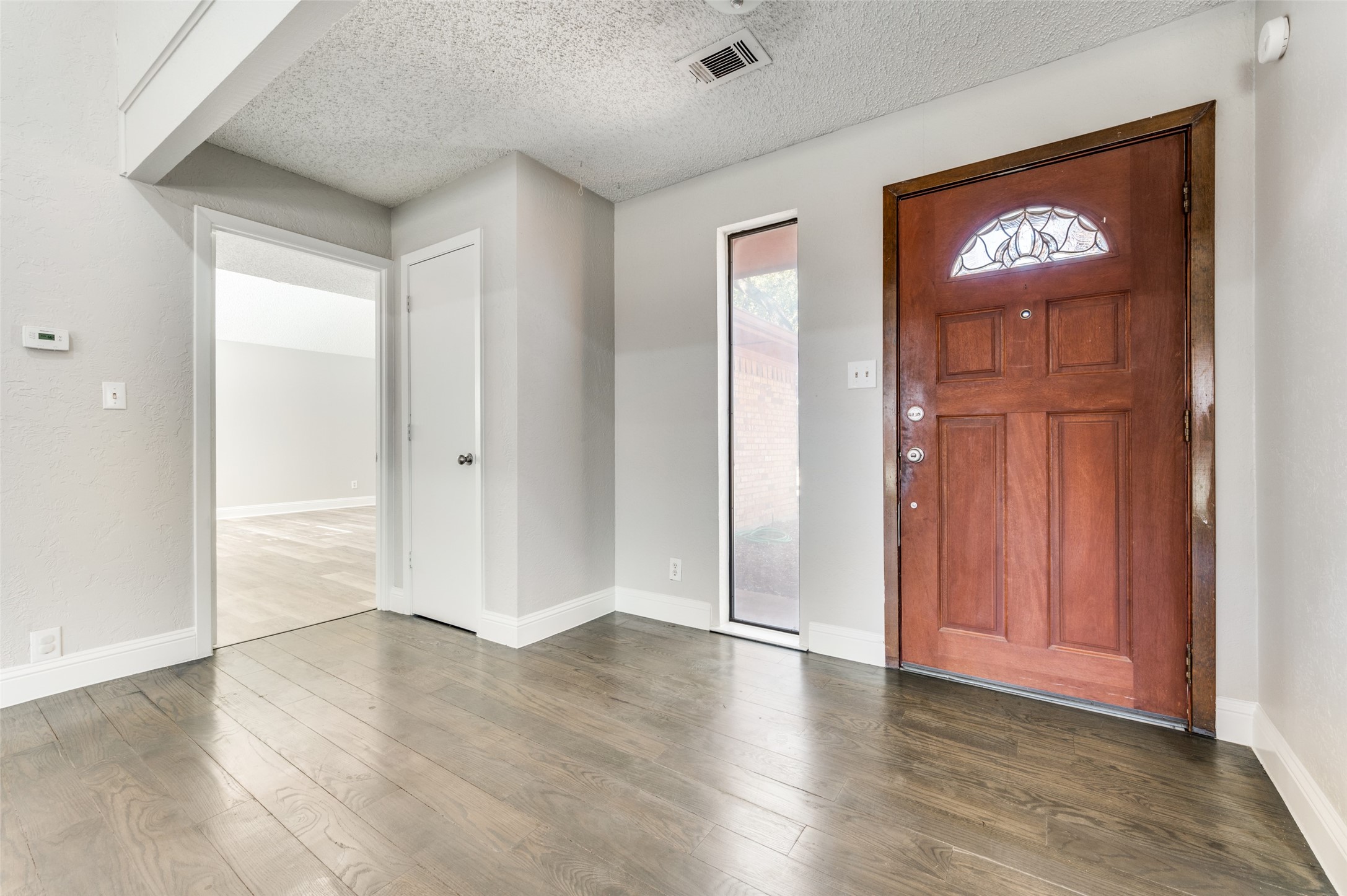 3808 E Runge Court E Irving TX 75038