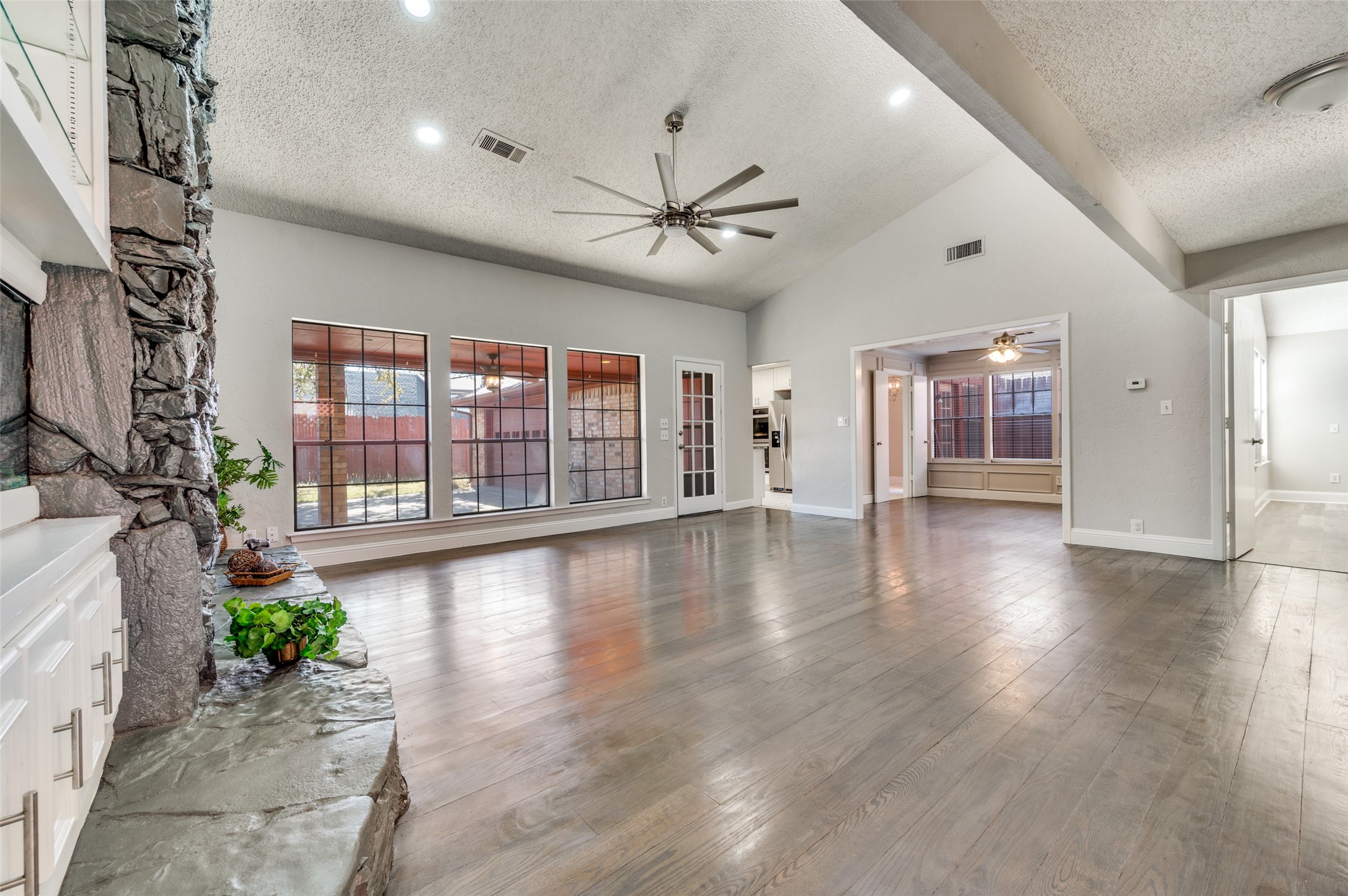 3808 E Runge Court E Irving TX 75038