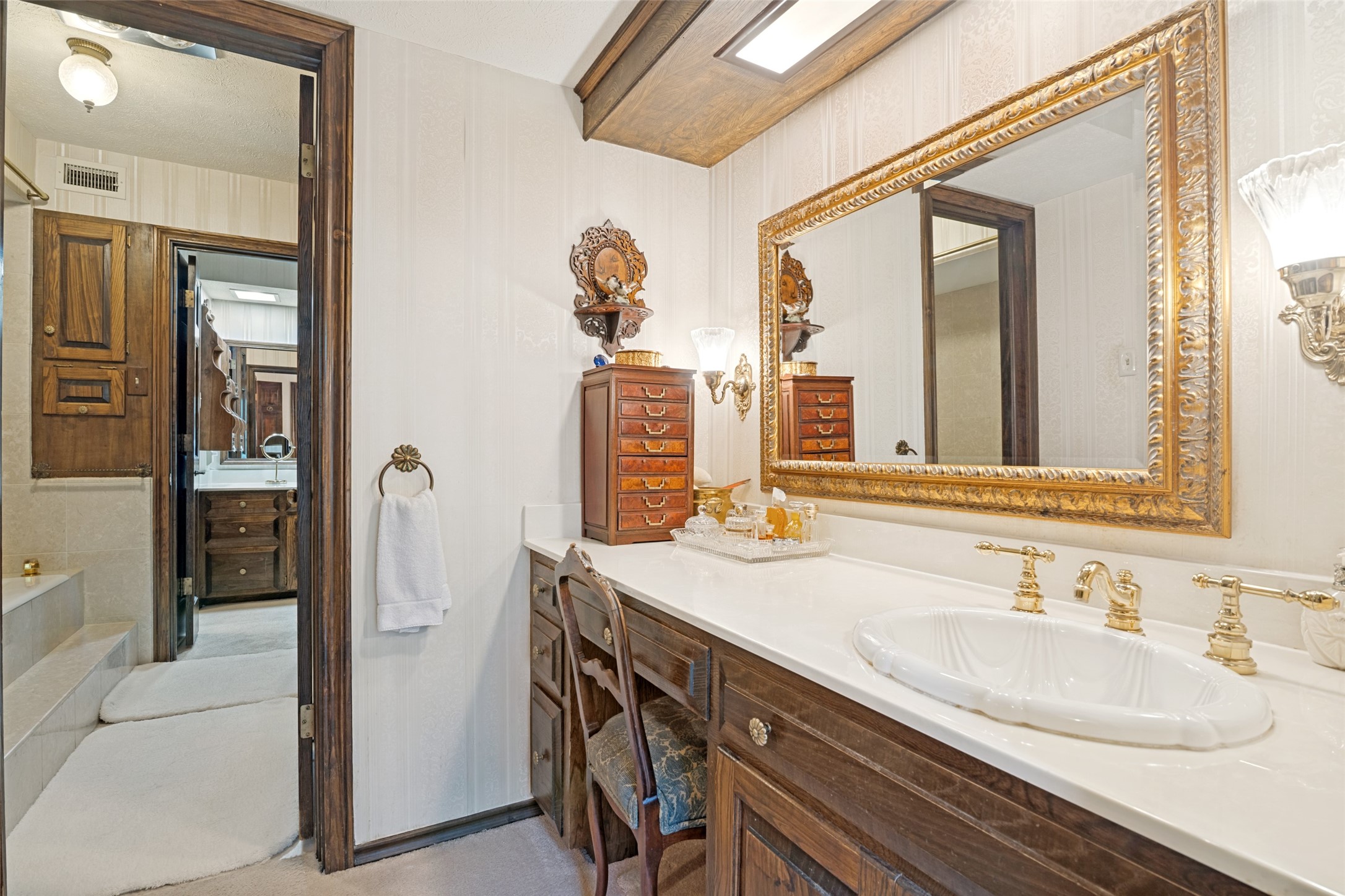 2501 W Prairie Creek Drive Richardson TX 75080