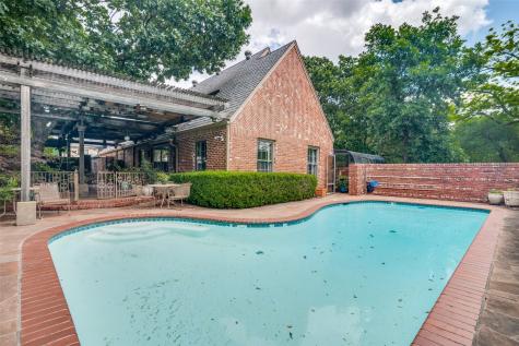 2501 W Prairie Creek Drive Richardson TX 75080
