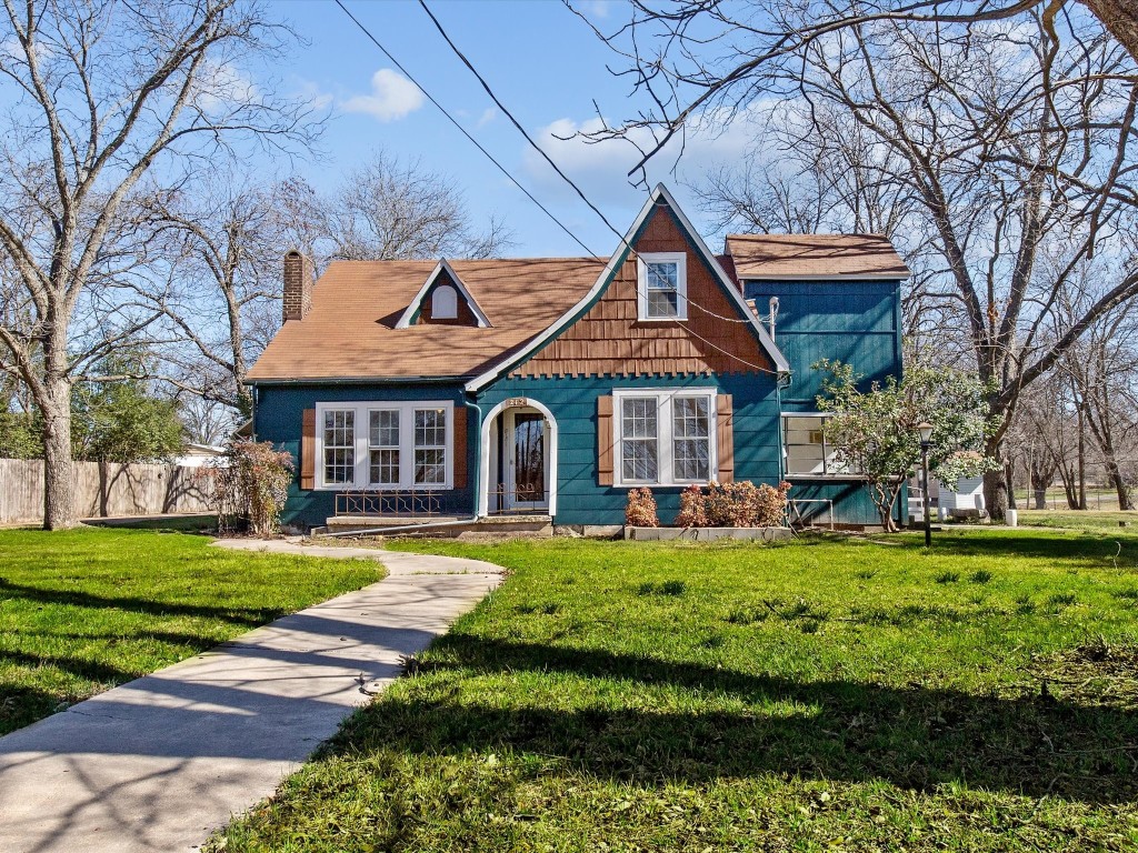 212 W Live Oak Street Dublin TX 76446