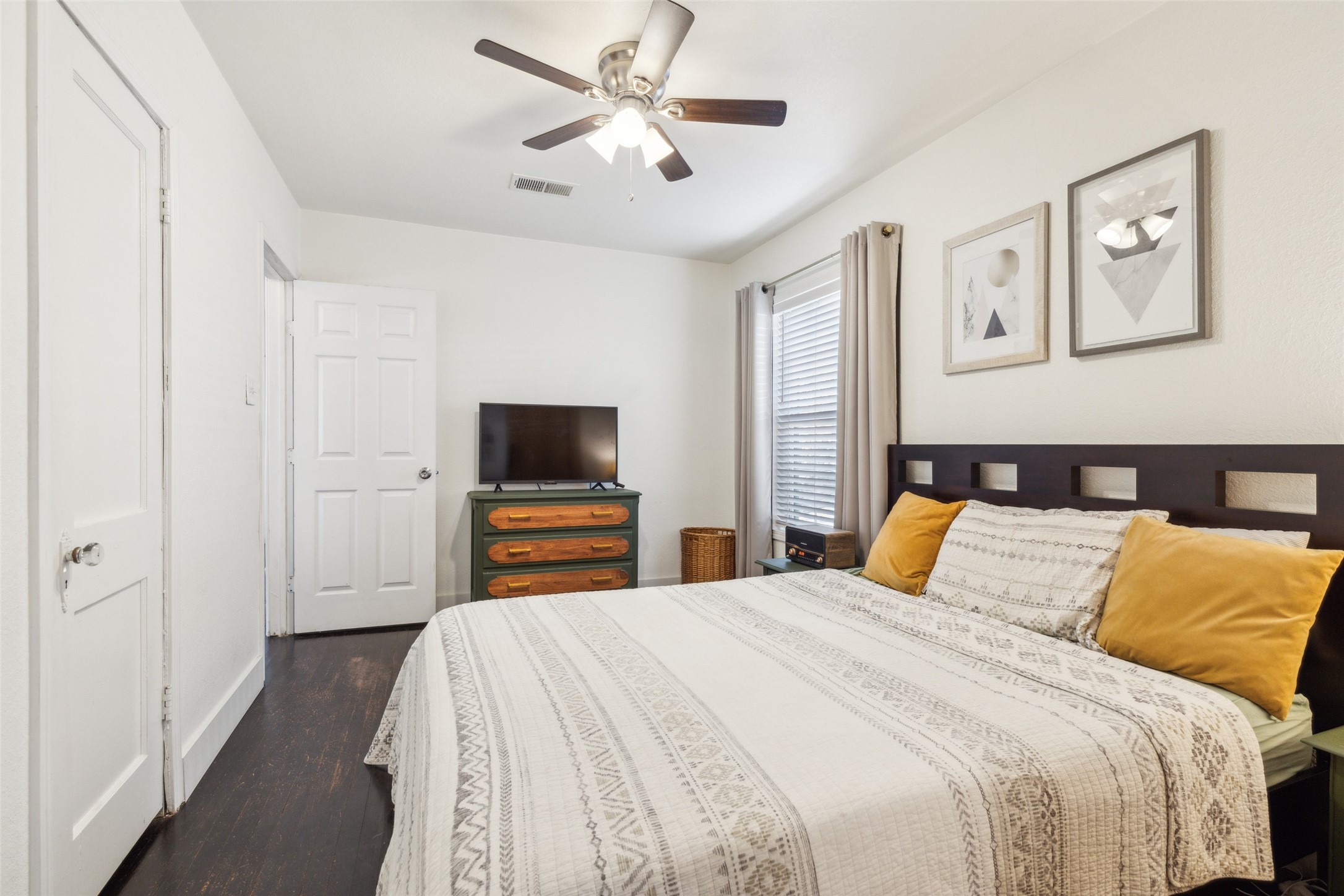 3202 Aster Street Dallas TX 75211