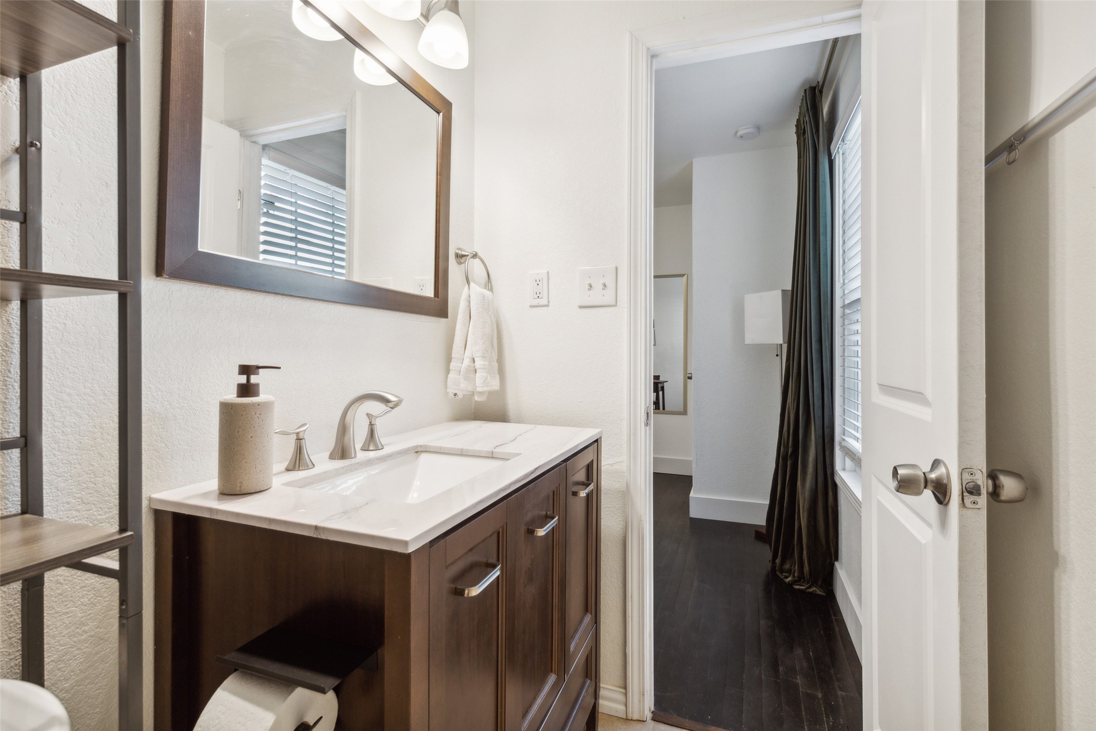 3202 Aster Street Dallas TX 75211