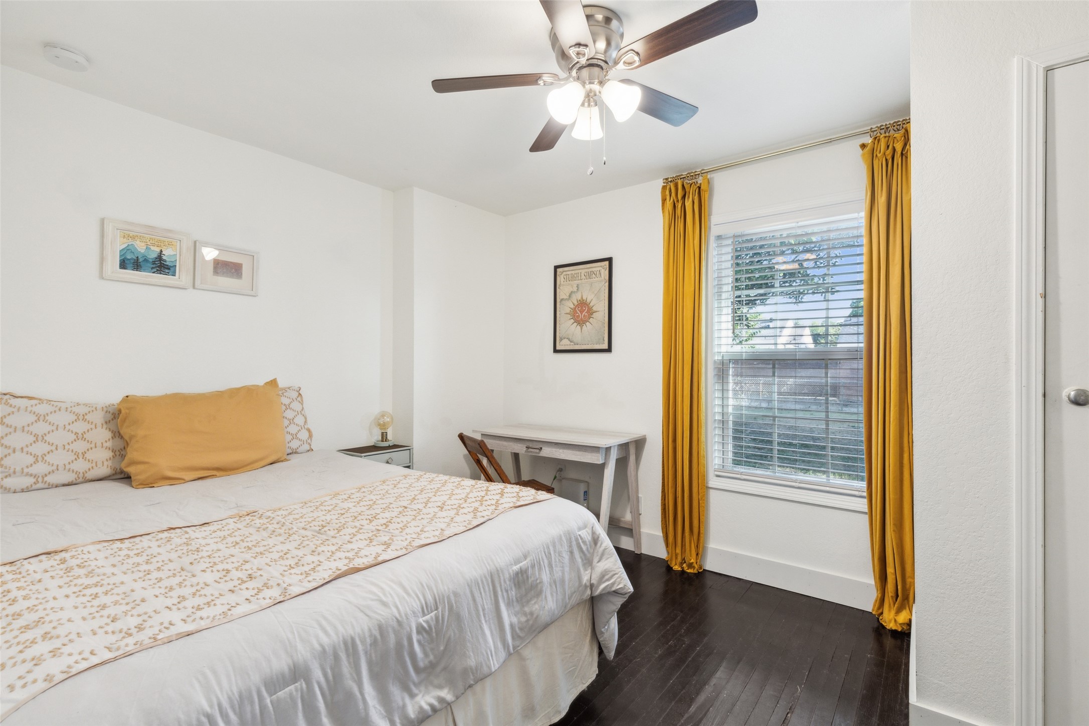 3202 Aster Street Dallas TX 75211