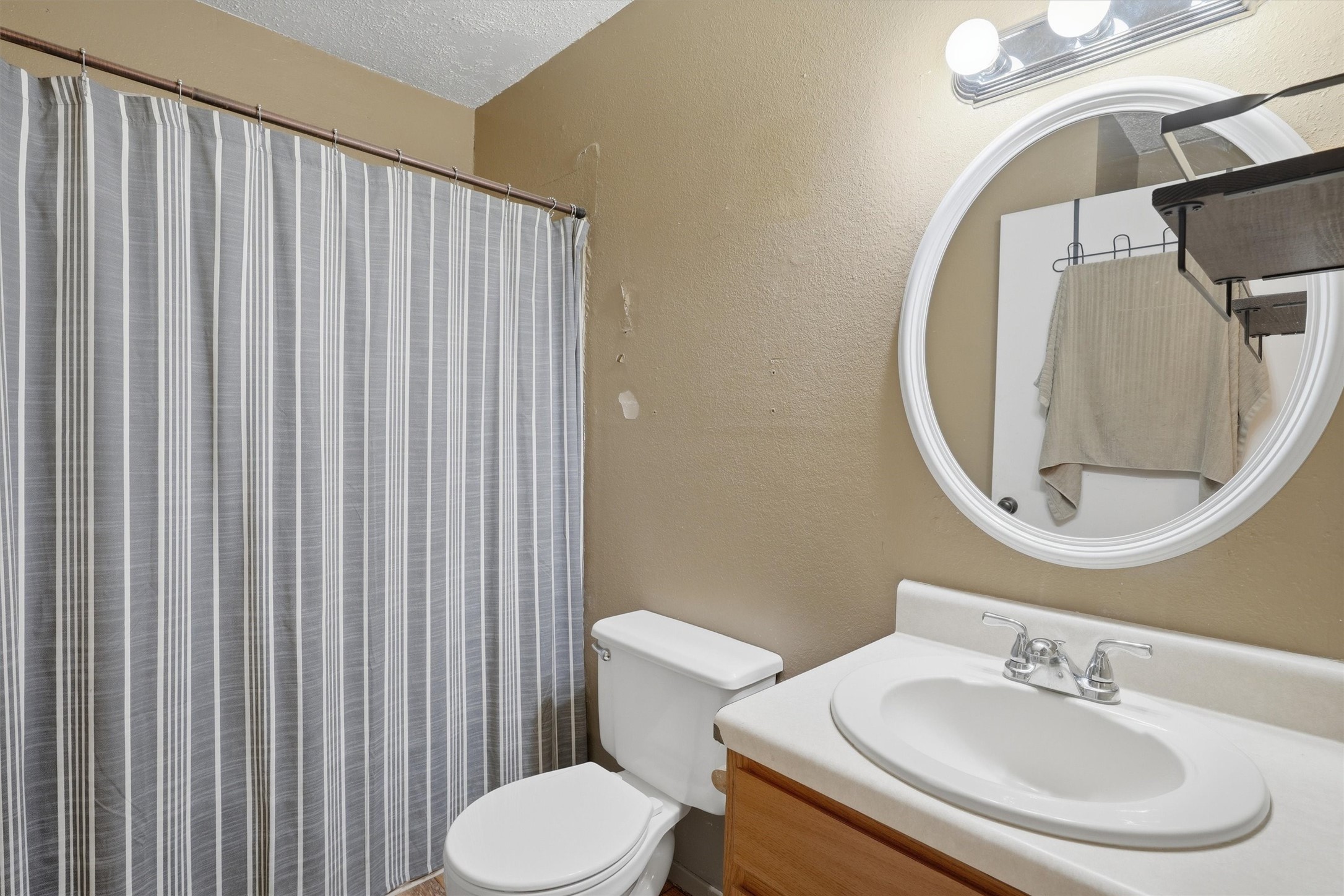 1051 Pigg Road Waxahachie TX 75165