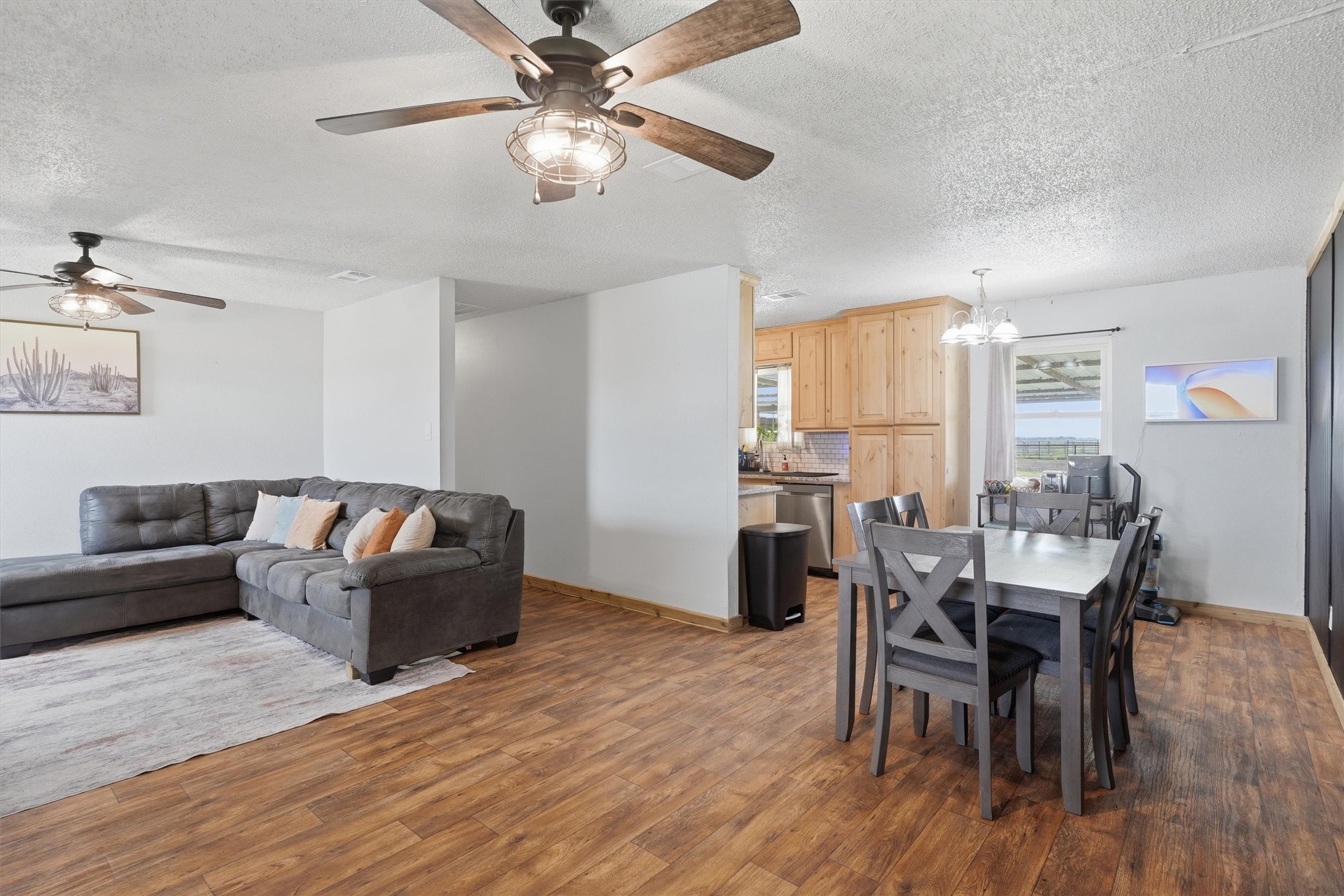 1051 Pigg Road Waxahachie TX 75165
