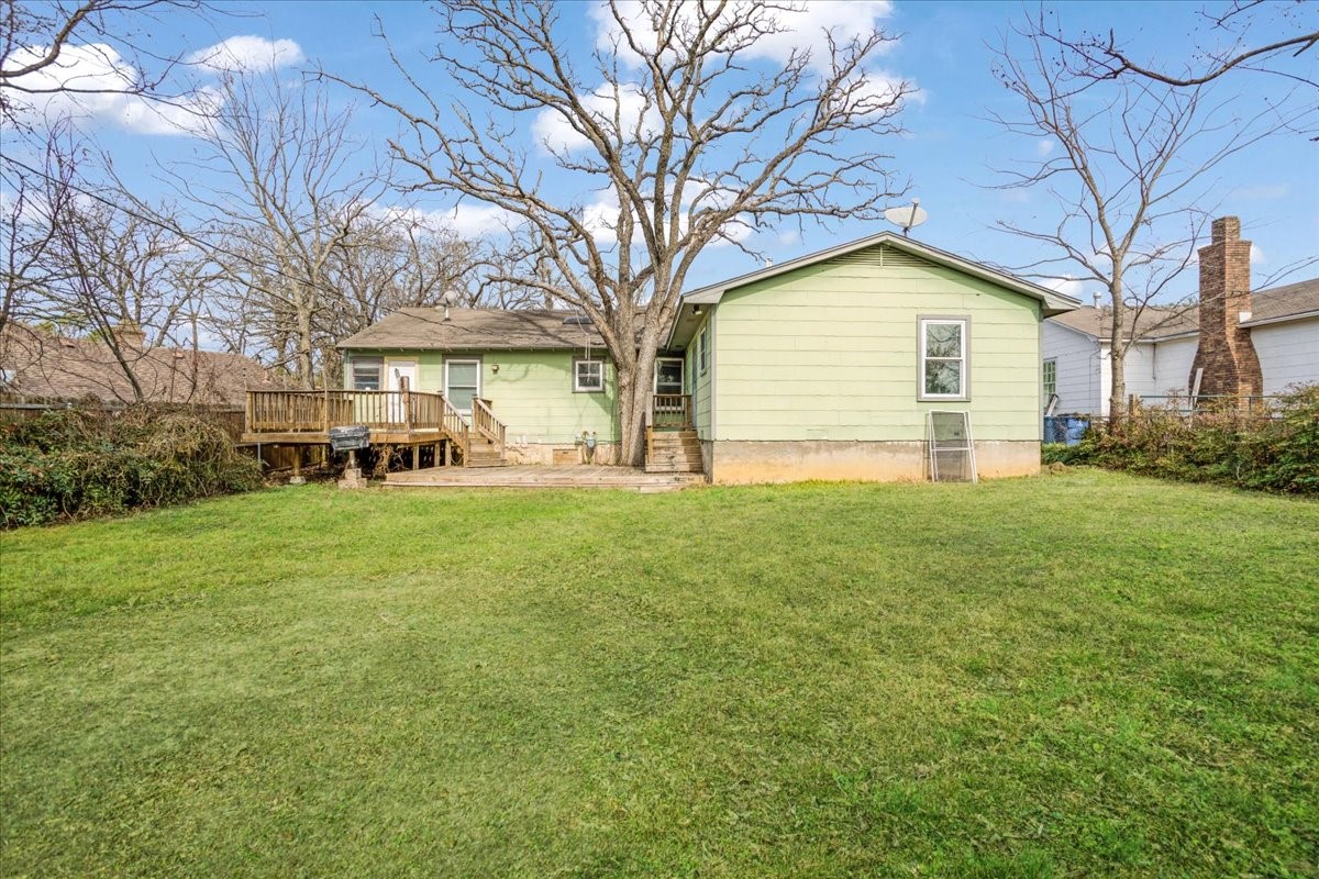 1528 W Day Street Denison TX 75020