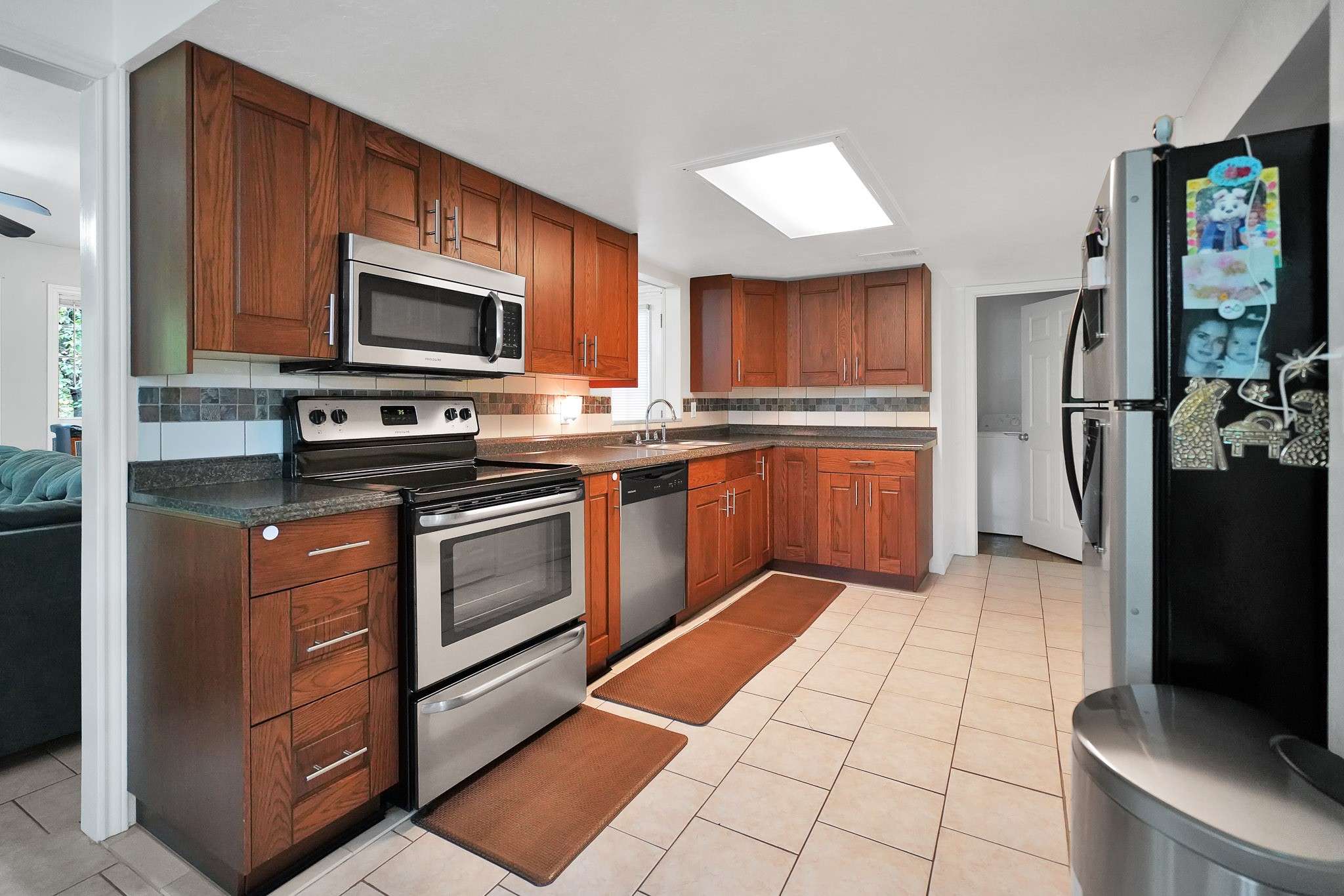 144 Pine Branch Glen Holly Lake Ranch TX 75765