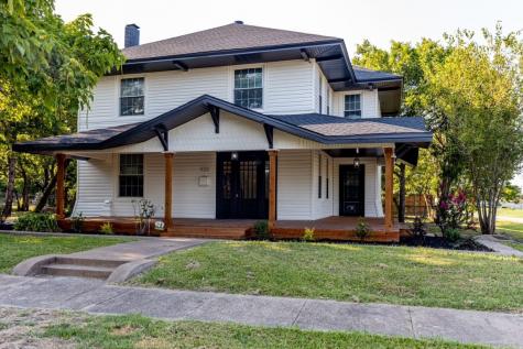 301 W 2nd Street Ferris TX 75125
