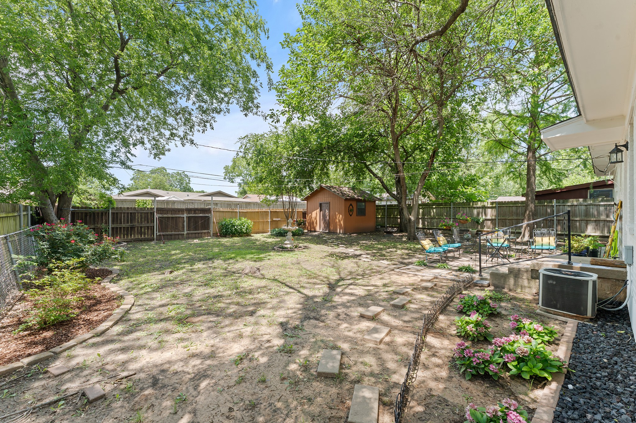 1413 Belmont Street Mesquite TX 75149