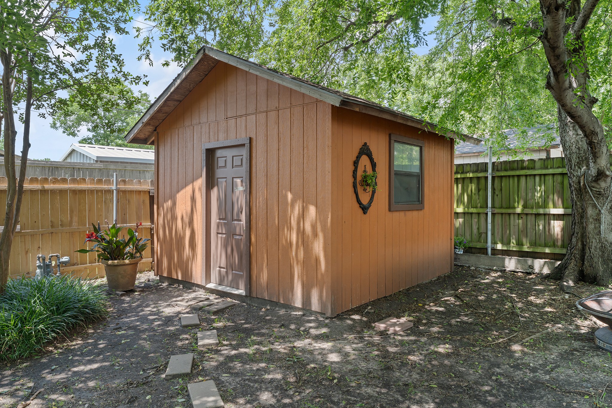 1413 Belmont Street Mesquite TX 75149