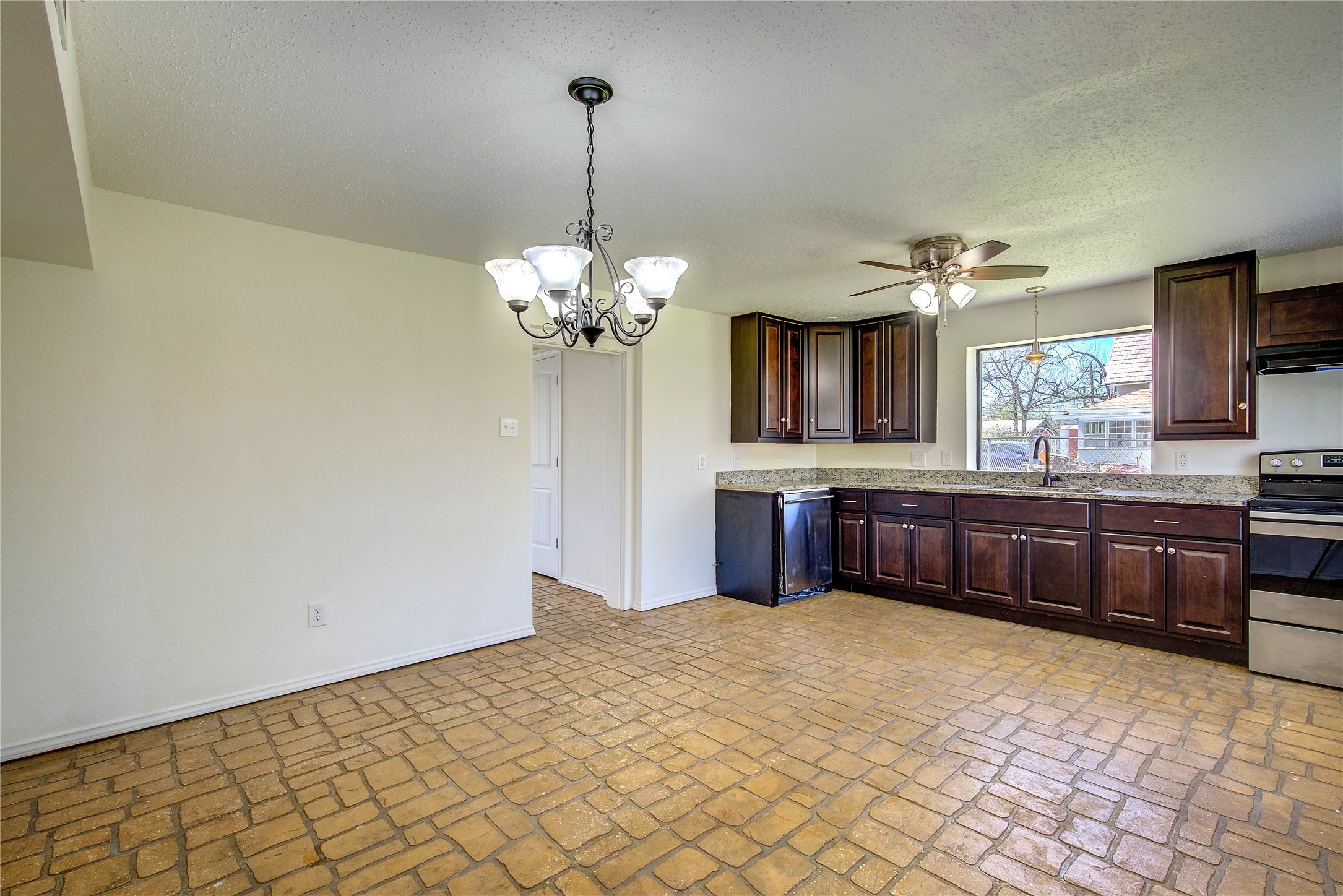 1414 Walworth Street Greenville TX 75401