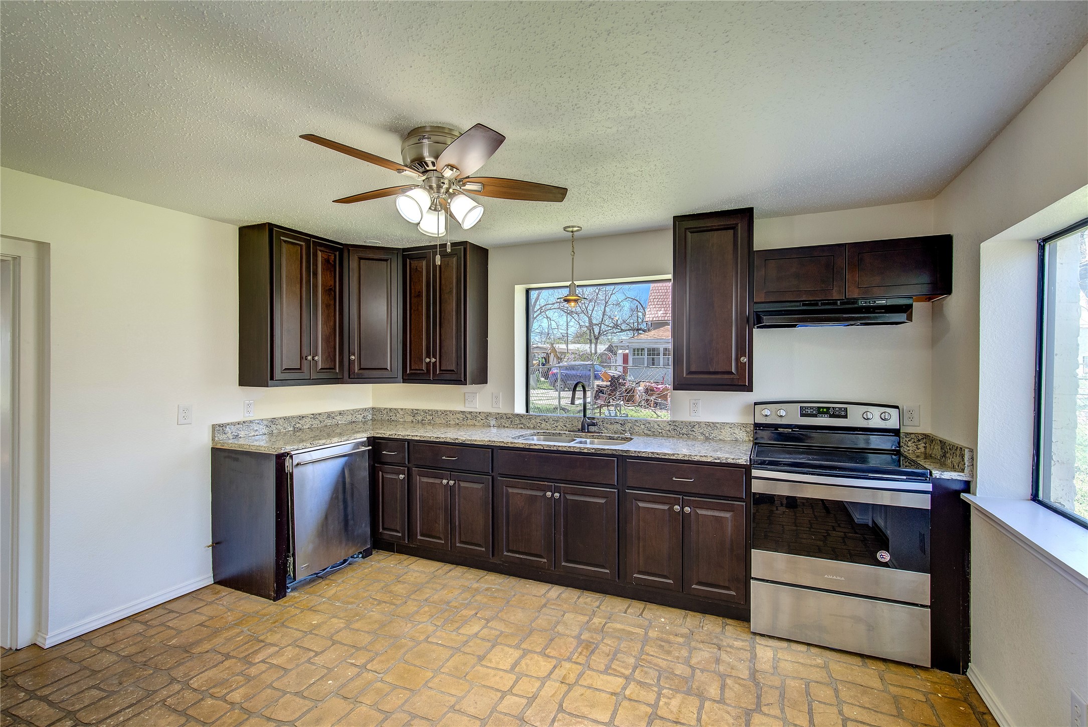 1414 Walworth Street Greenville TX 75401