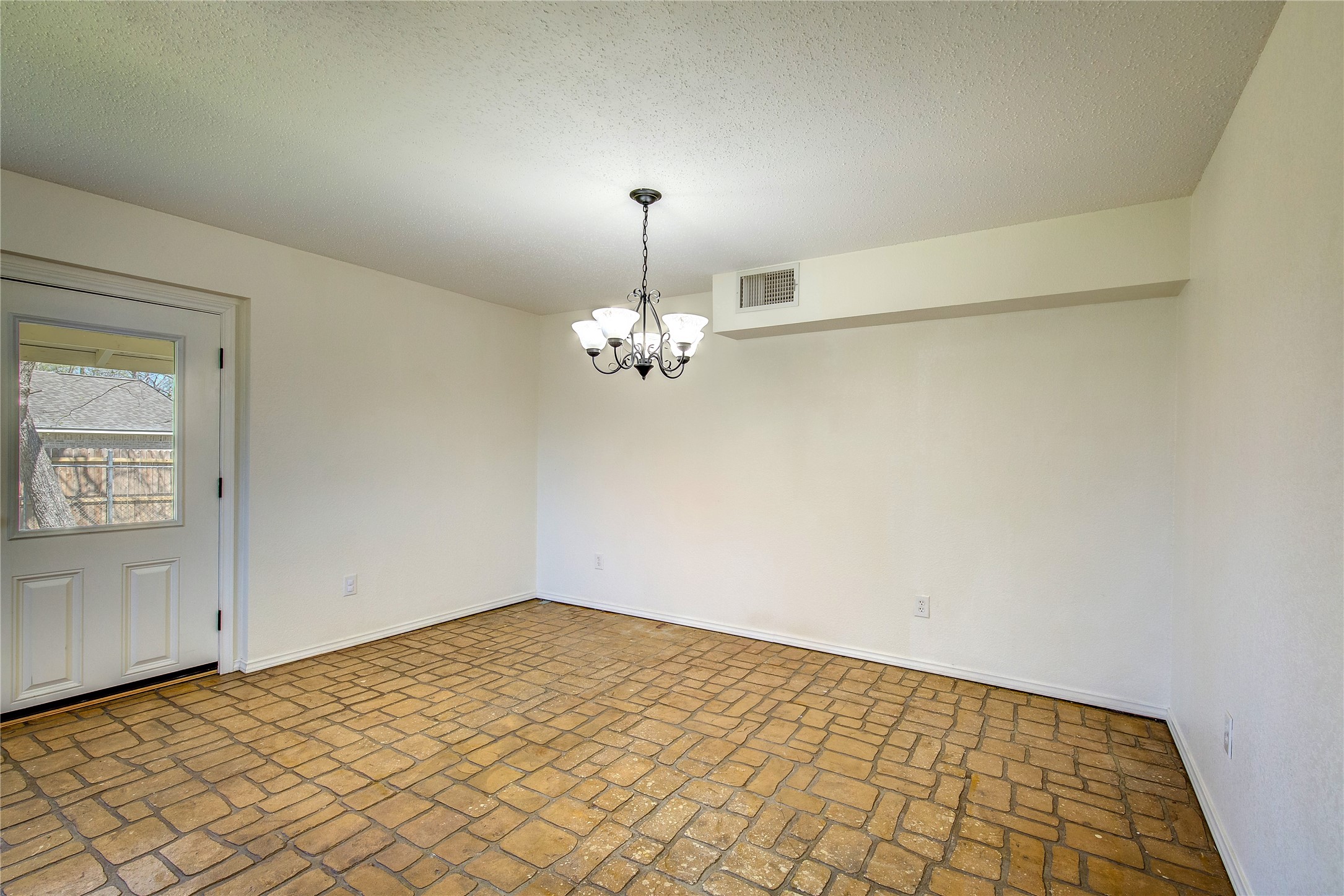 1414 Walworth Street Greenville TX 75401