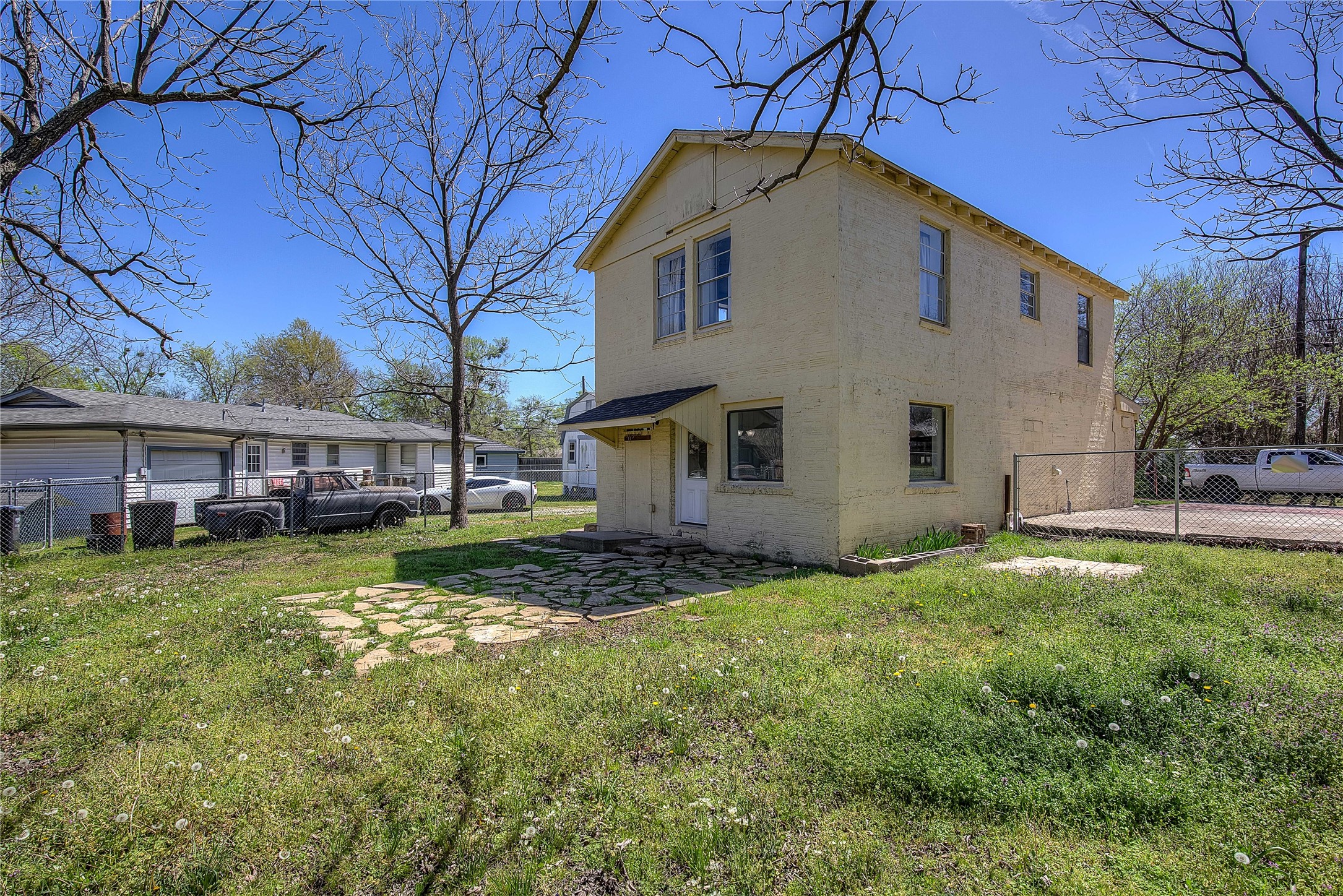 1414 Walworth Street Greenville TX 75401
