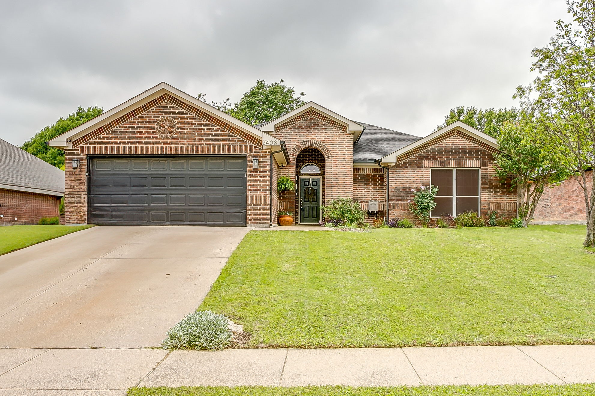 2408 Buffalo Run Burleson TX 76028