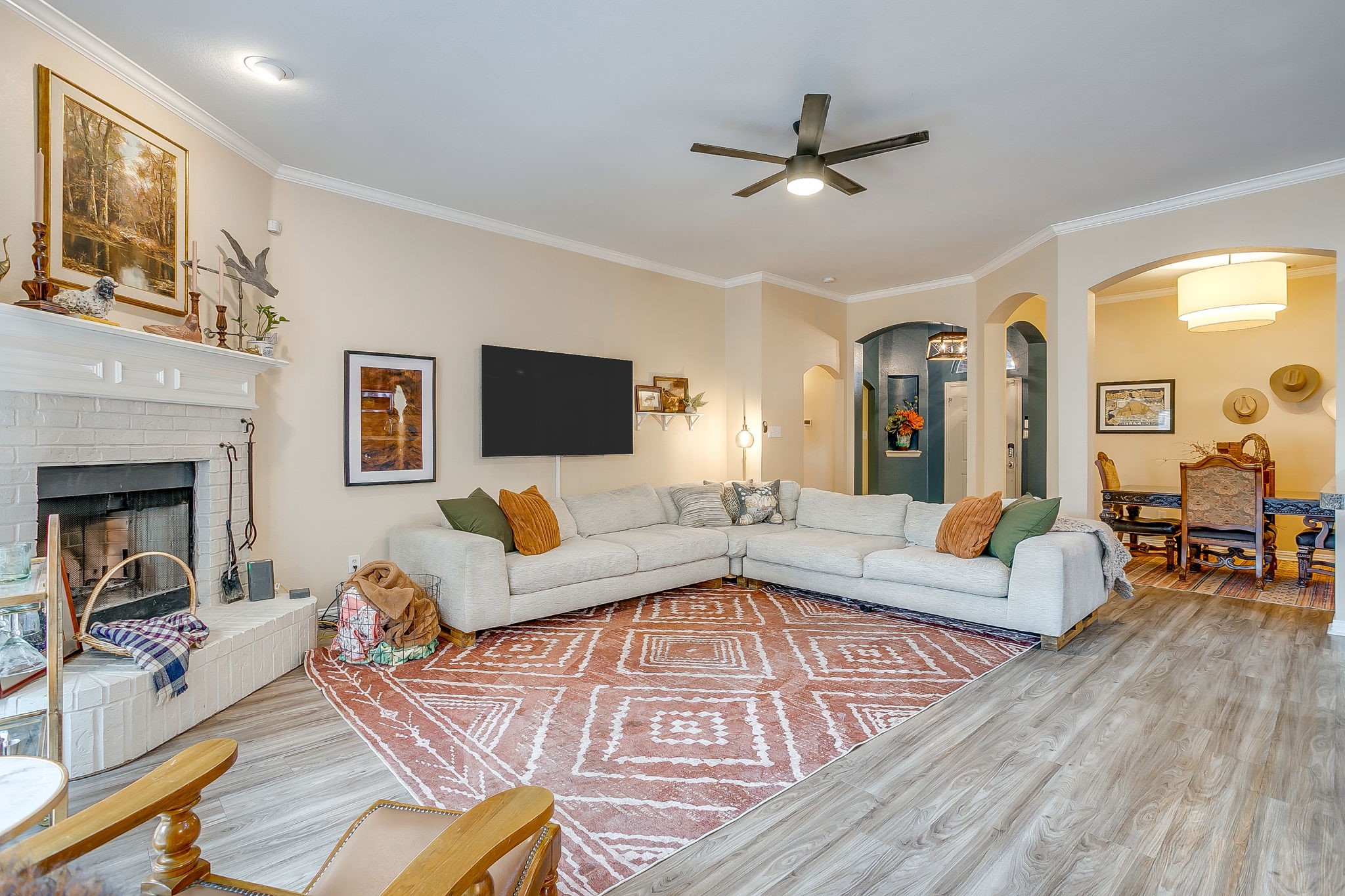 2408 Buffalo Run Burleson TX 76028