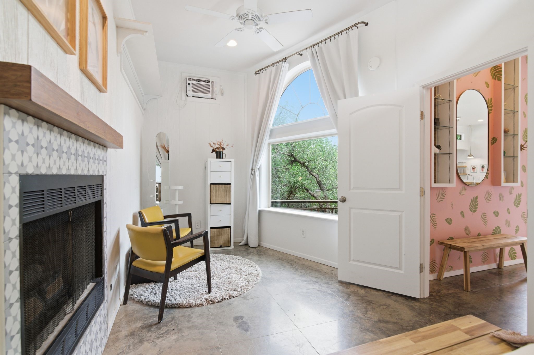 2710 Sky Harbour Drive Granbury TX 76049