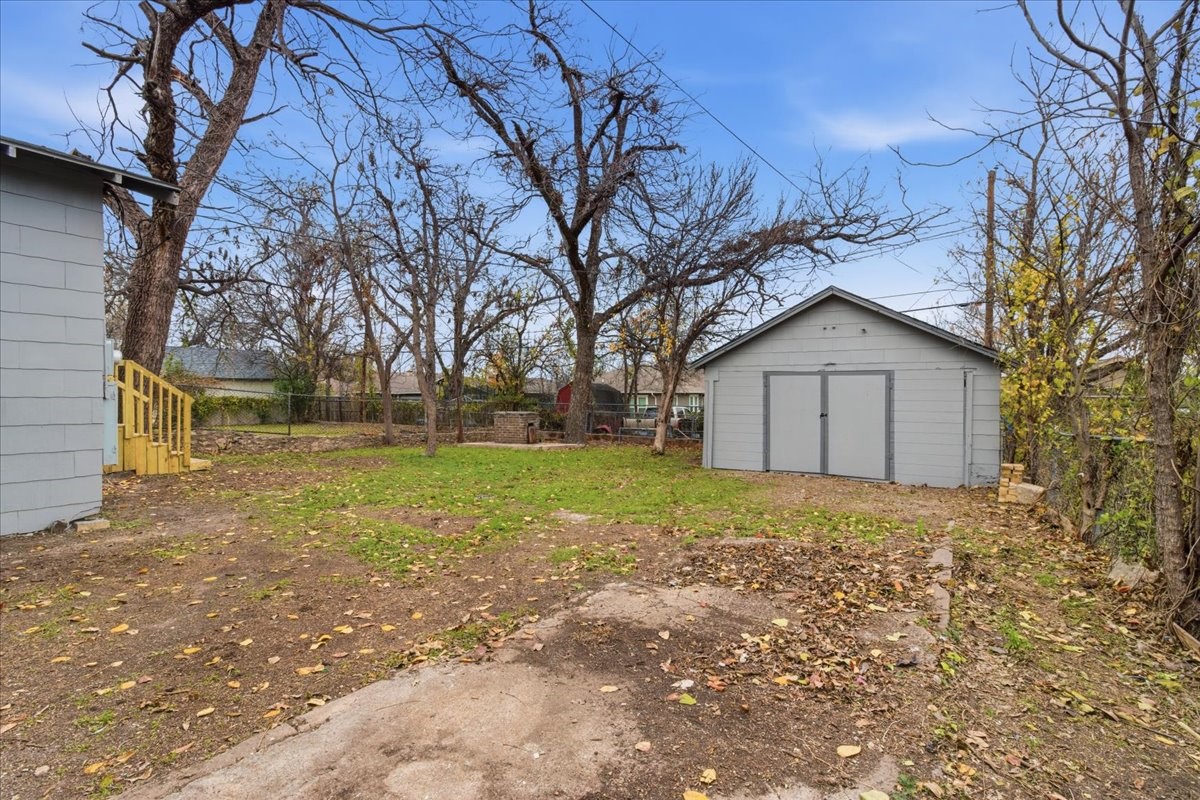 933 E Ramsey Avenue Fort Worth TX 76104