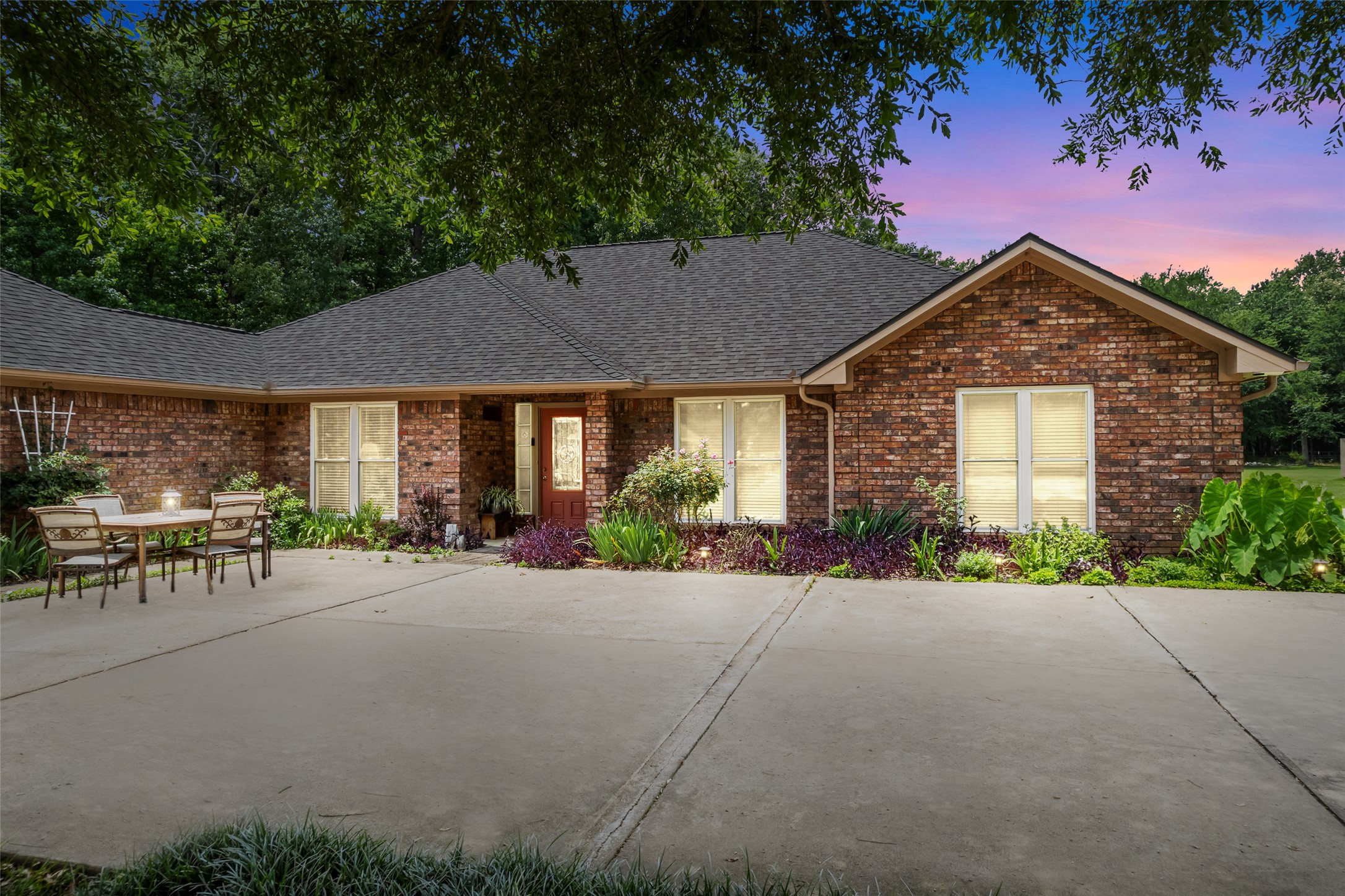 20 County Road 2938 S Pittsburg TX 75686