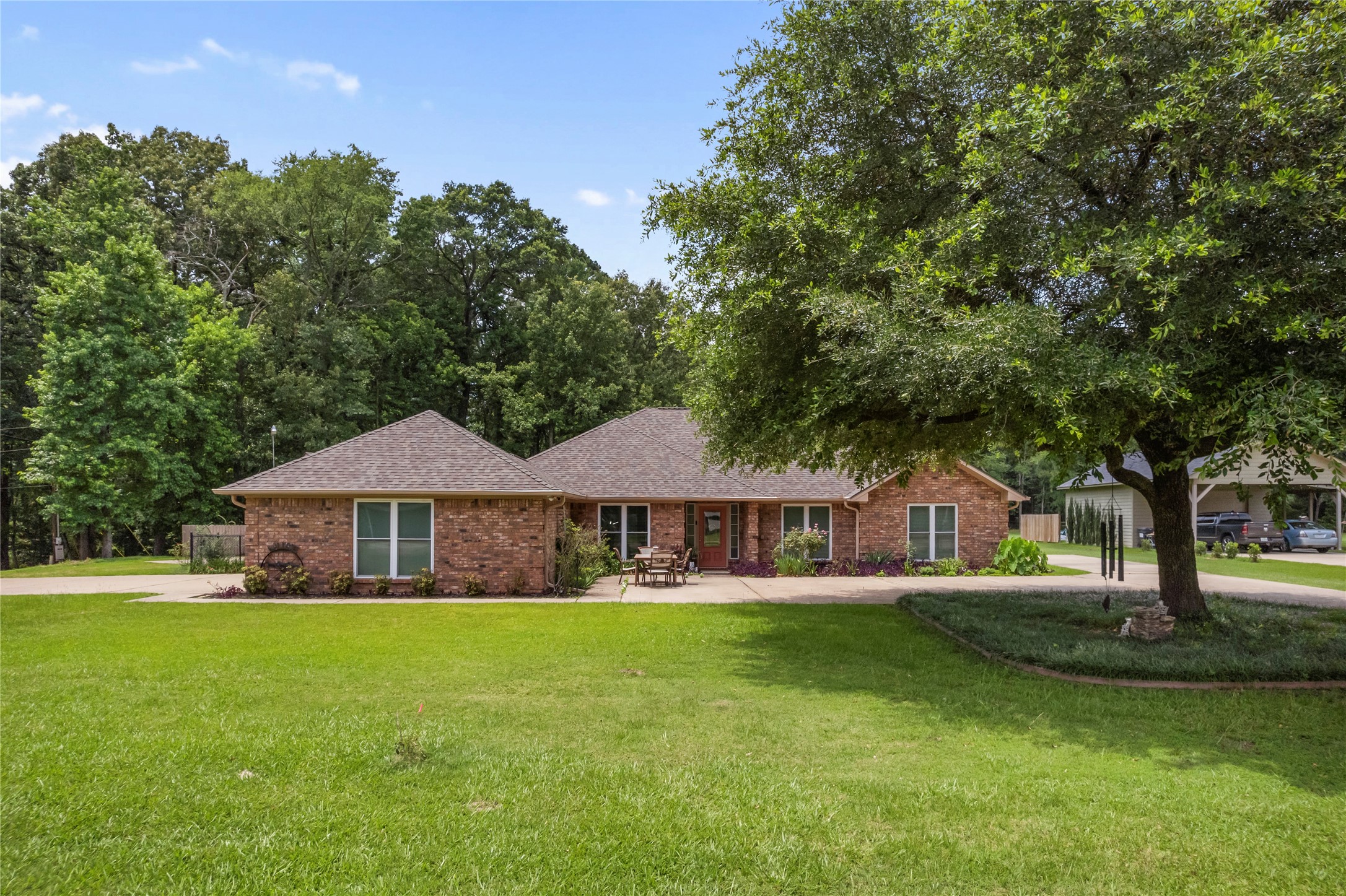 20 County Road 2938 S Pittsburg TX 75686