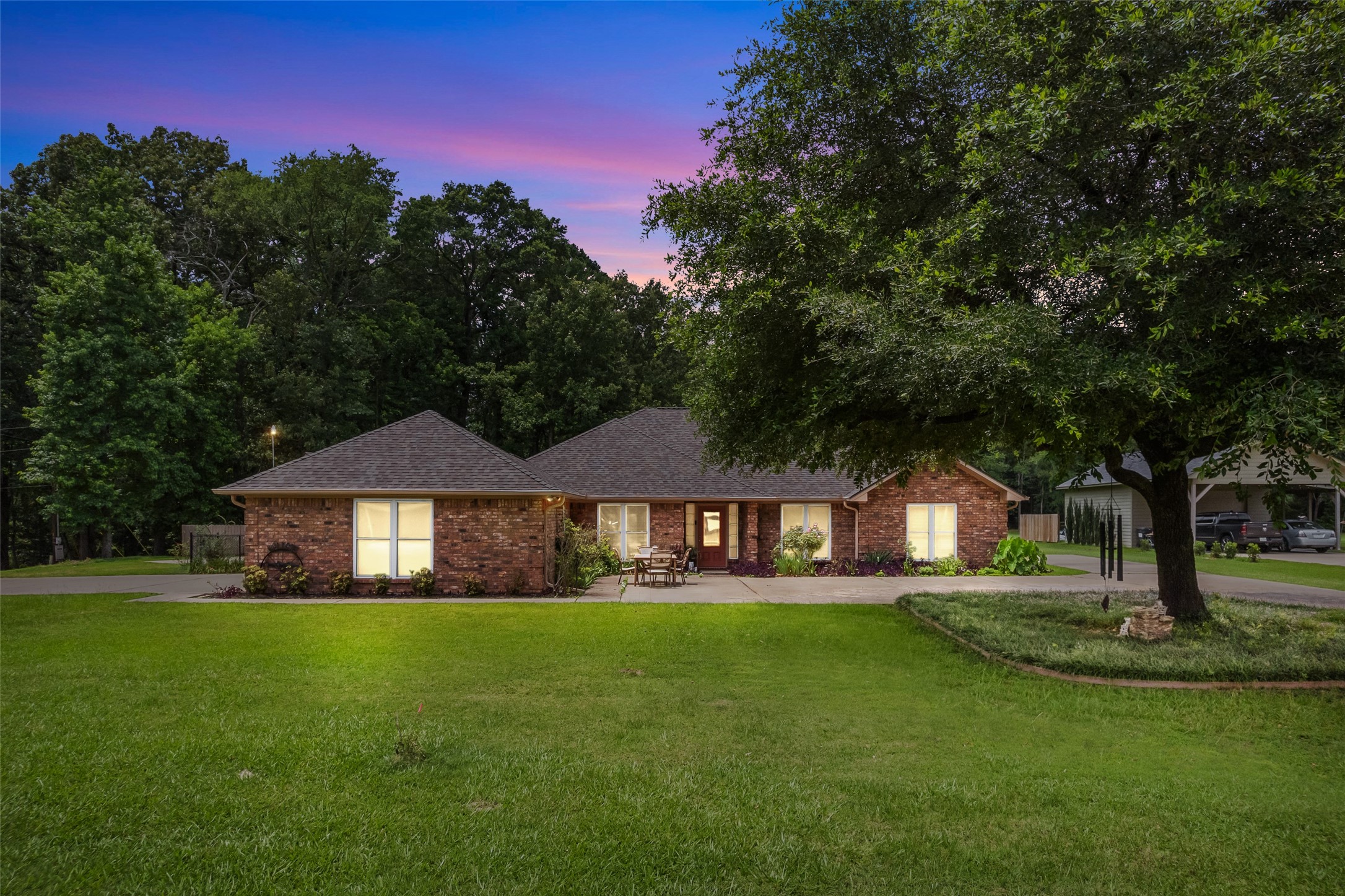 20 County Road 2938 S Pittsburg TX 75686