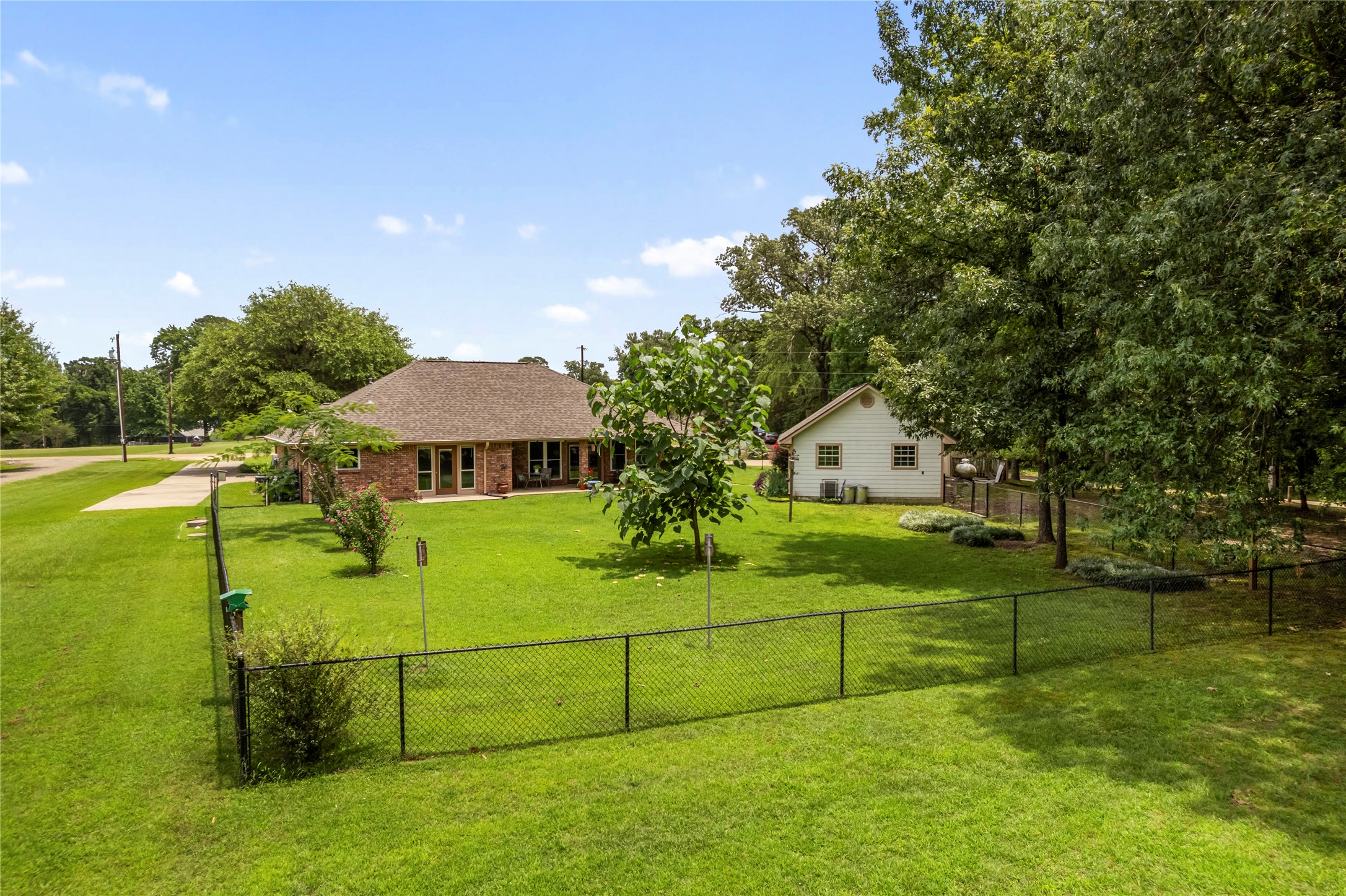 20 County Road 2938 S Pittsburg TX 75686
