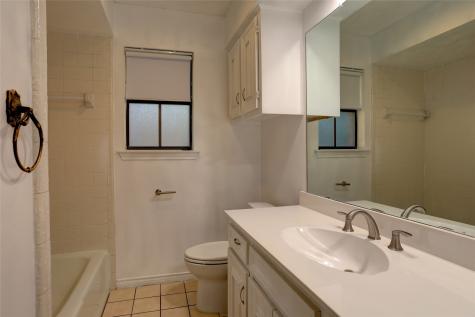 2918 Apple Valley Drive Garland TX 75043