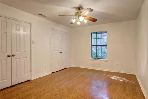 2918 Apple Valley Drive Garland TX 75043