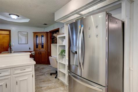 2918 Apple Valley Drive Garland TX 75043