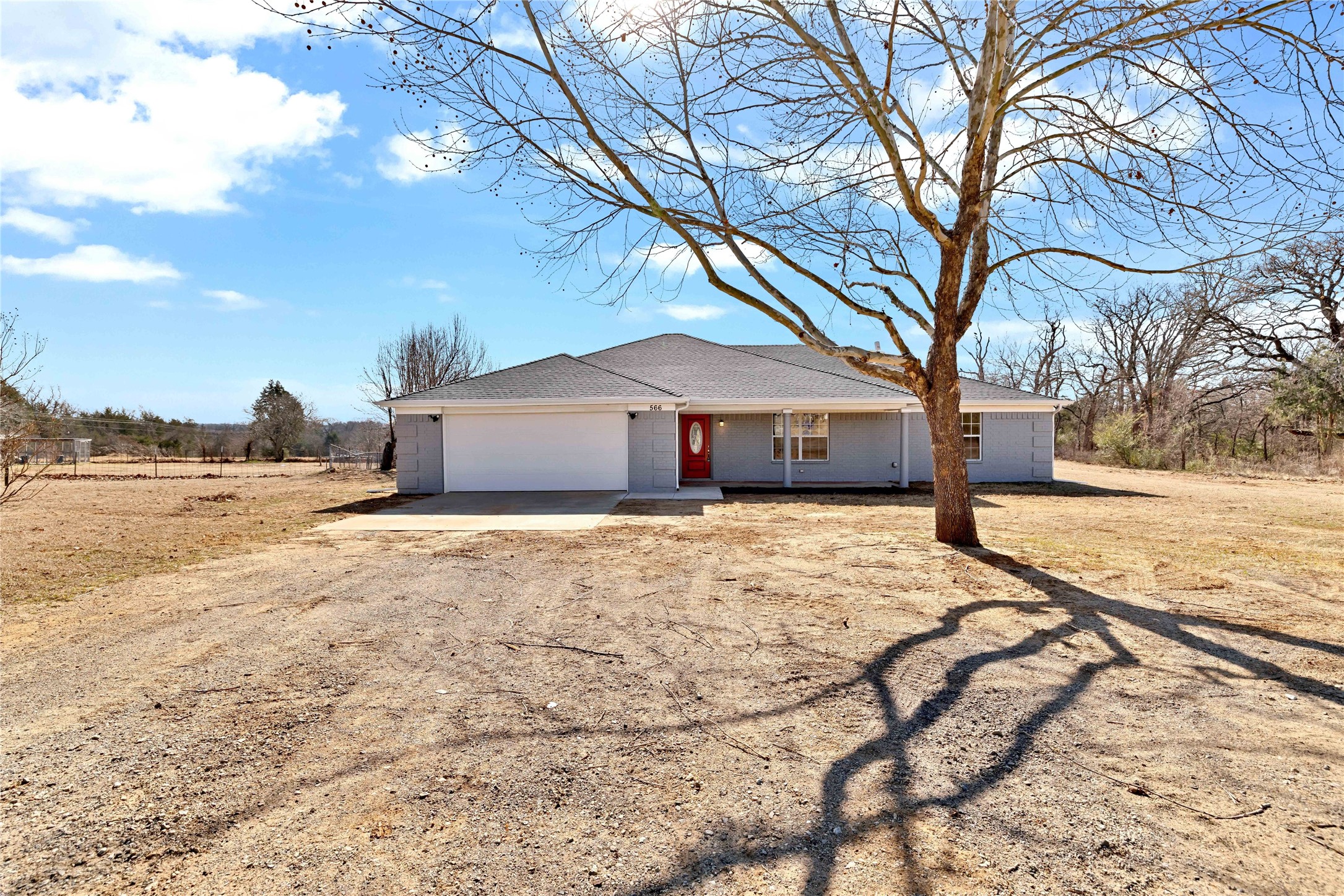 566 Mccraw Lane Denison TX 75021